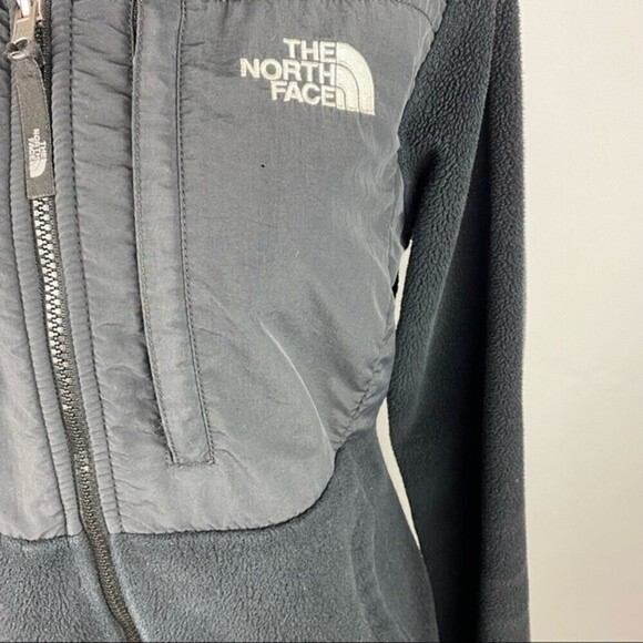 The North Face Black Women's Denali Zip Jacket - Picture 10 of 16